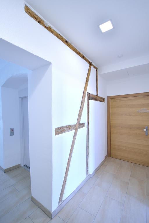 Appartement-Hotel Gh Zum Goldenen Schiff Enns Luaran gambar