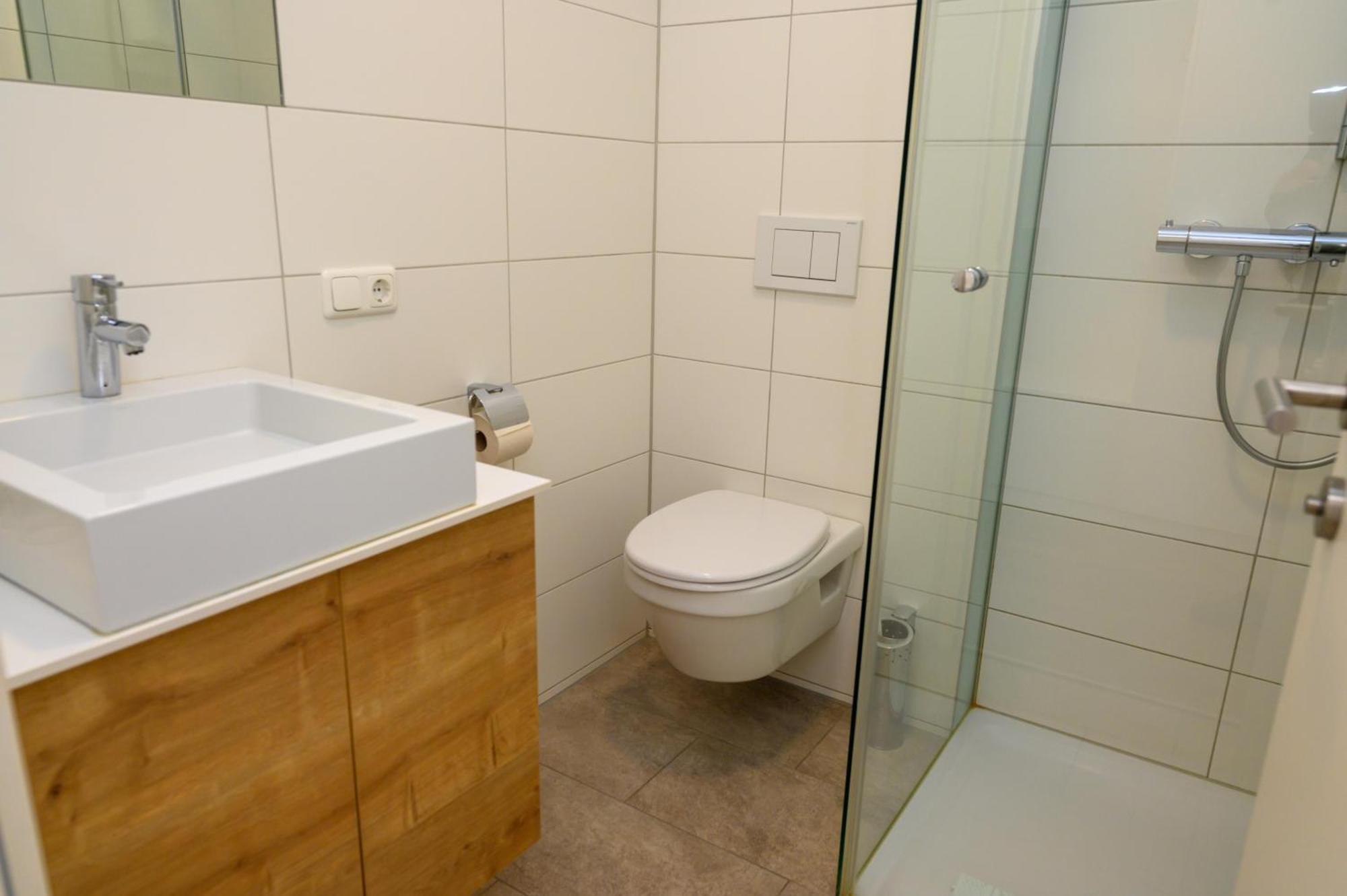 Appartement-Hotel Gh Zum Goldenen Schiff Enns Luaran gambar