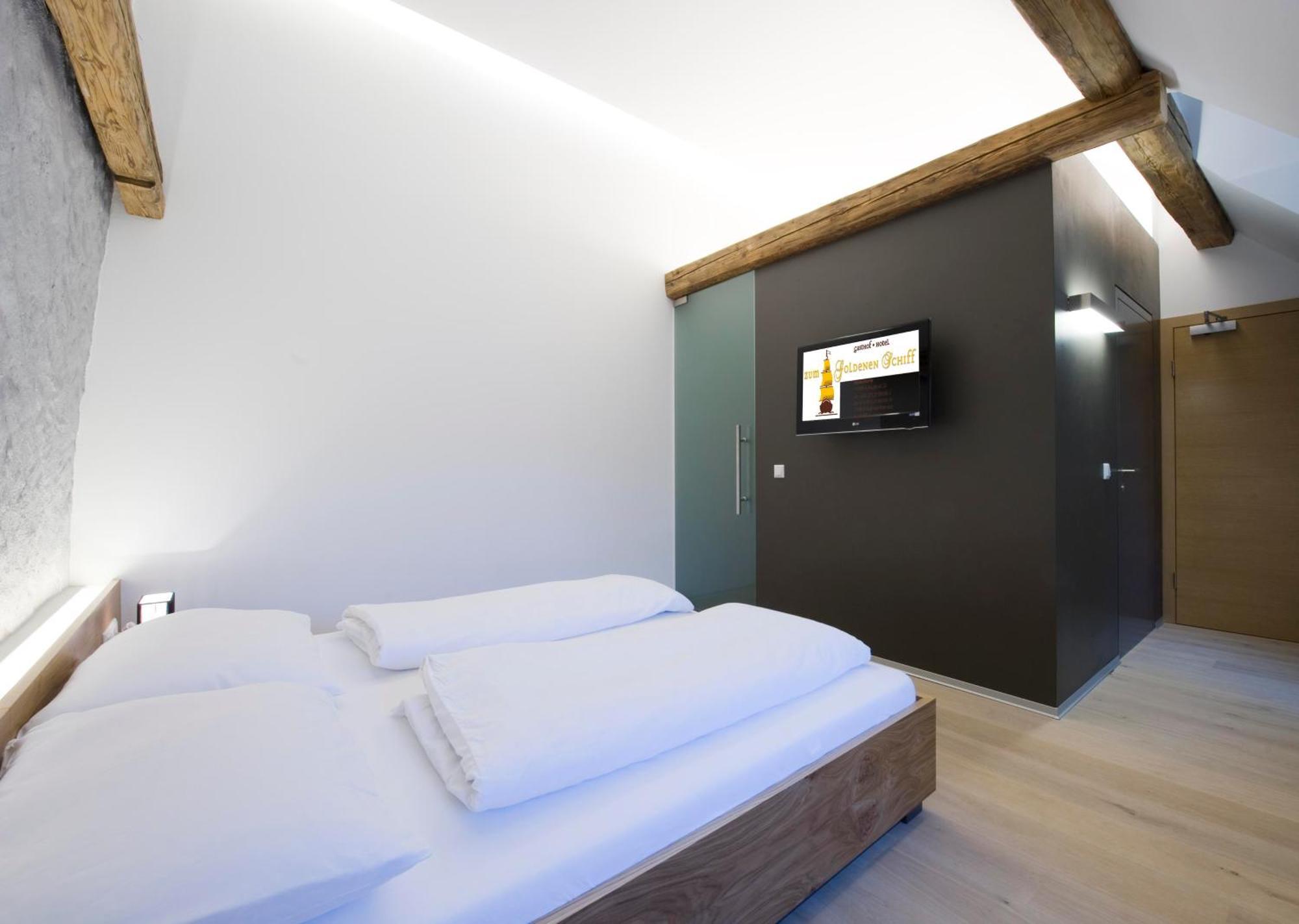 Appartement-Hotel Gh Zum Goldenen Schiff Enns Luaran gambar