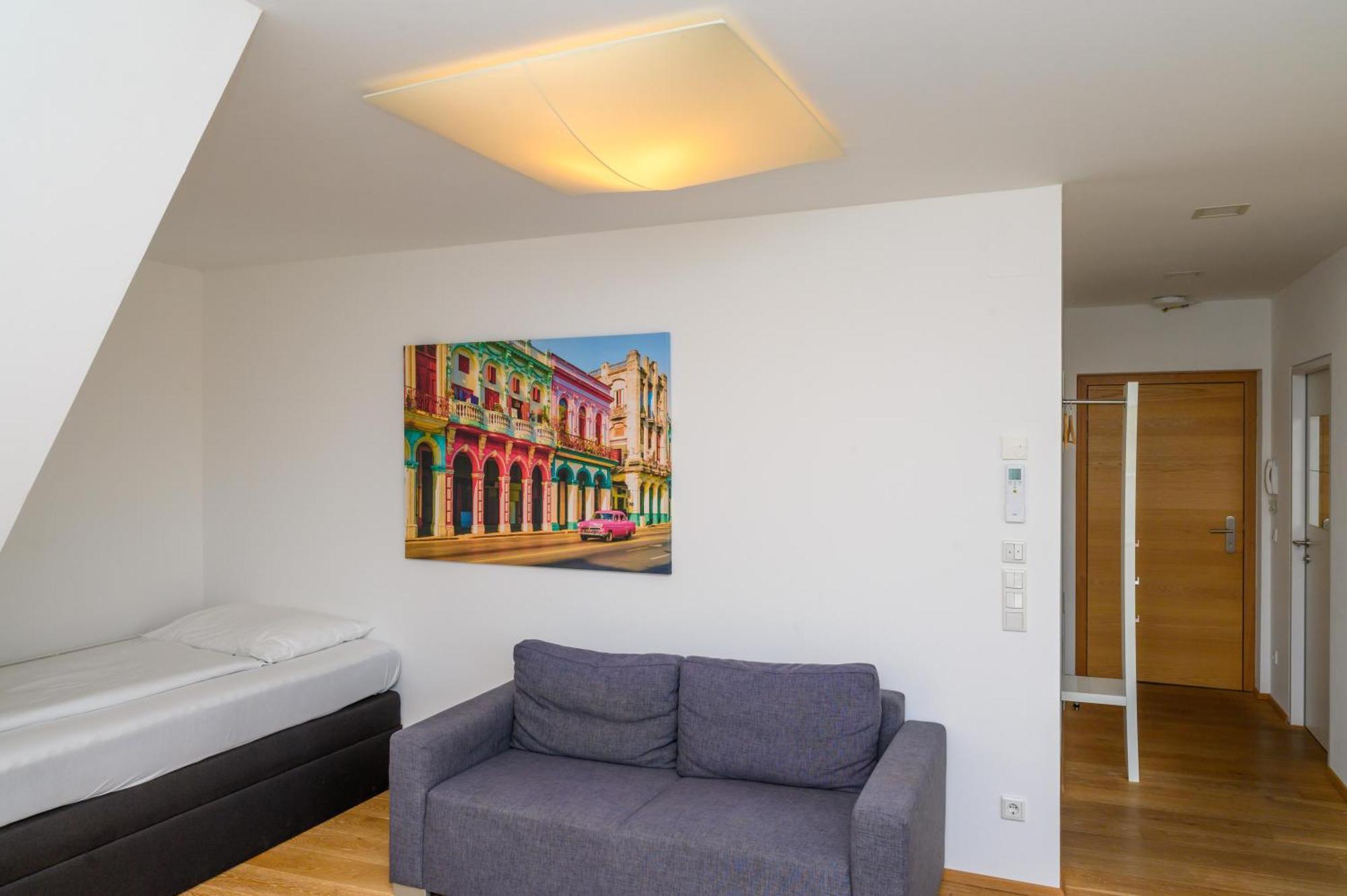 Appartement-Hotel Gh Zum Goldenen Schiff Enns Luaran gambar