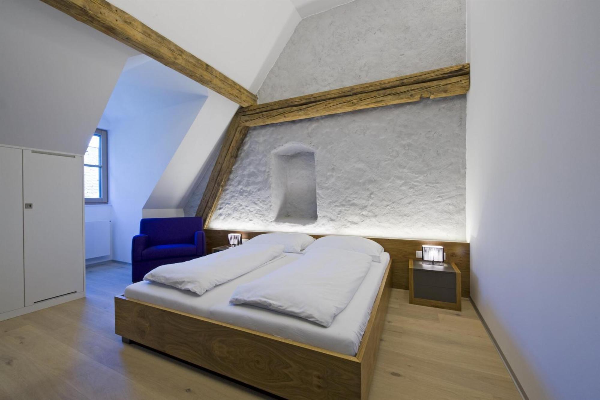 Appartement-Hotel Gh Zum Goldenen Schiff Enns Luaran gambar