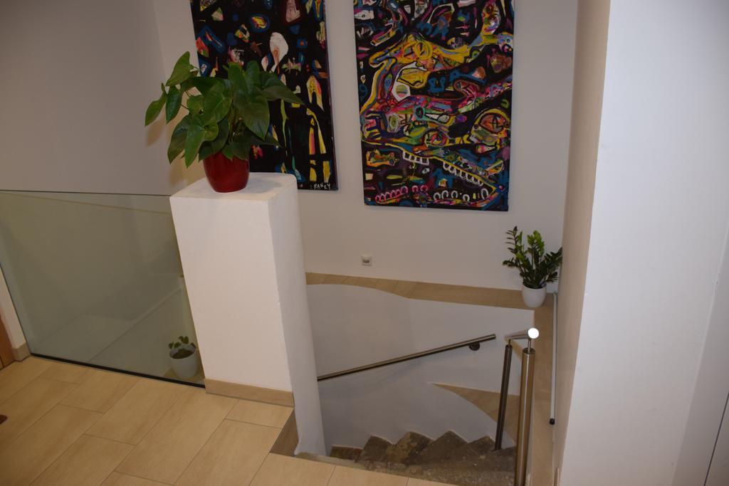 Appartement-Hotel Gh Zum Goldenen Schiff Enns Luaran gambar