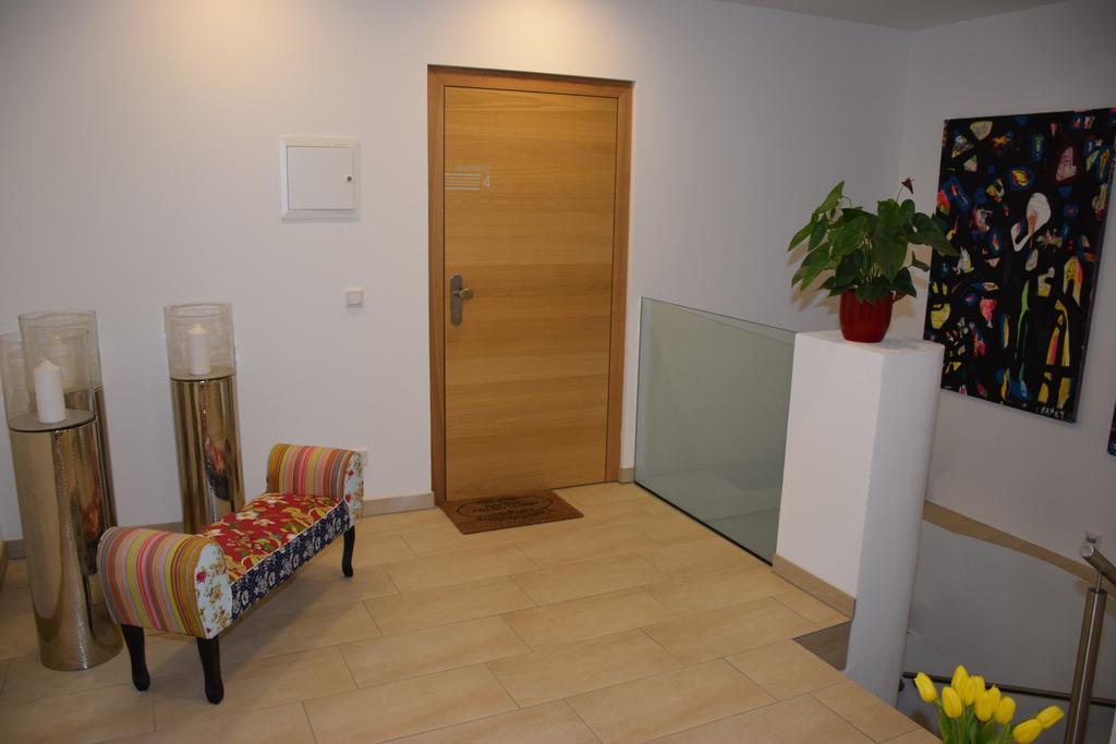 Appartement-Hotel Gh Zum Goldenen Schiff Enns Luaran gambar