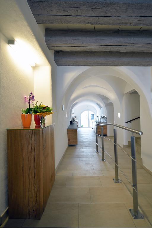 Appartement-Hotel Gh Zum Goldenen Schiff Enns Luaran gambar